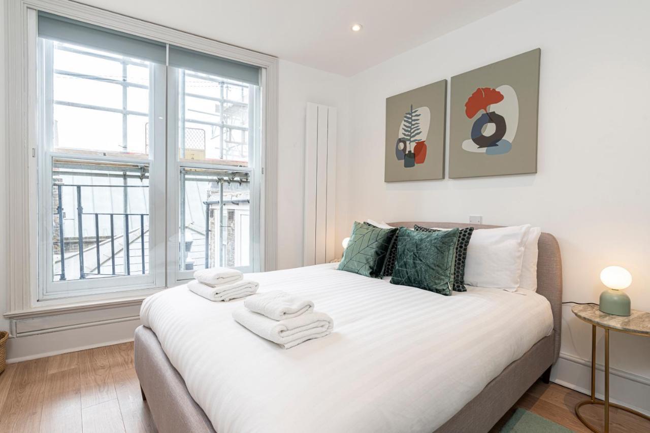 Stylish 1 Bed Flats In Soho, Next To Piccadilly Circus And Trafalgar Square Londra Esterno foto