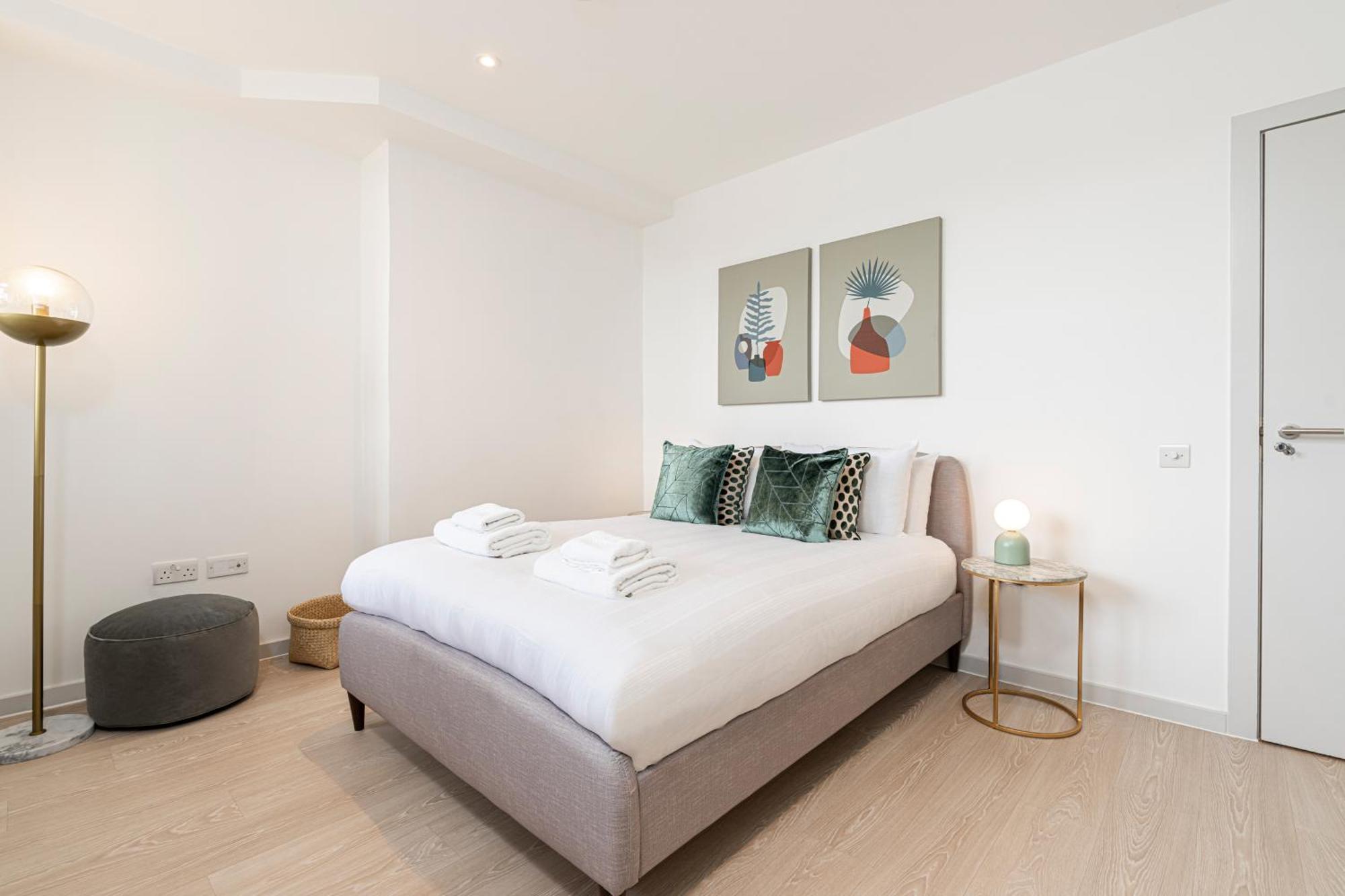 Stylish 1 Bed Flats In Soho, Next To Piccadilly Circus And Trafalgar Square Londra Esterno foto
